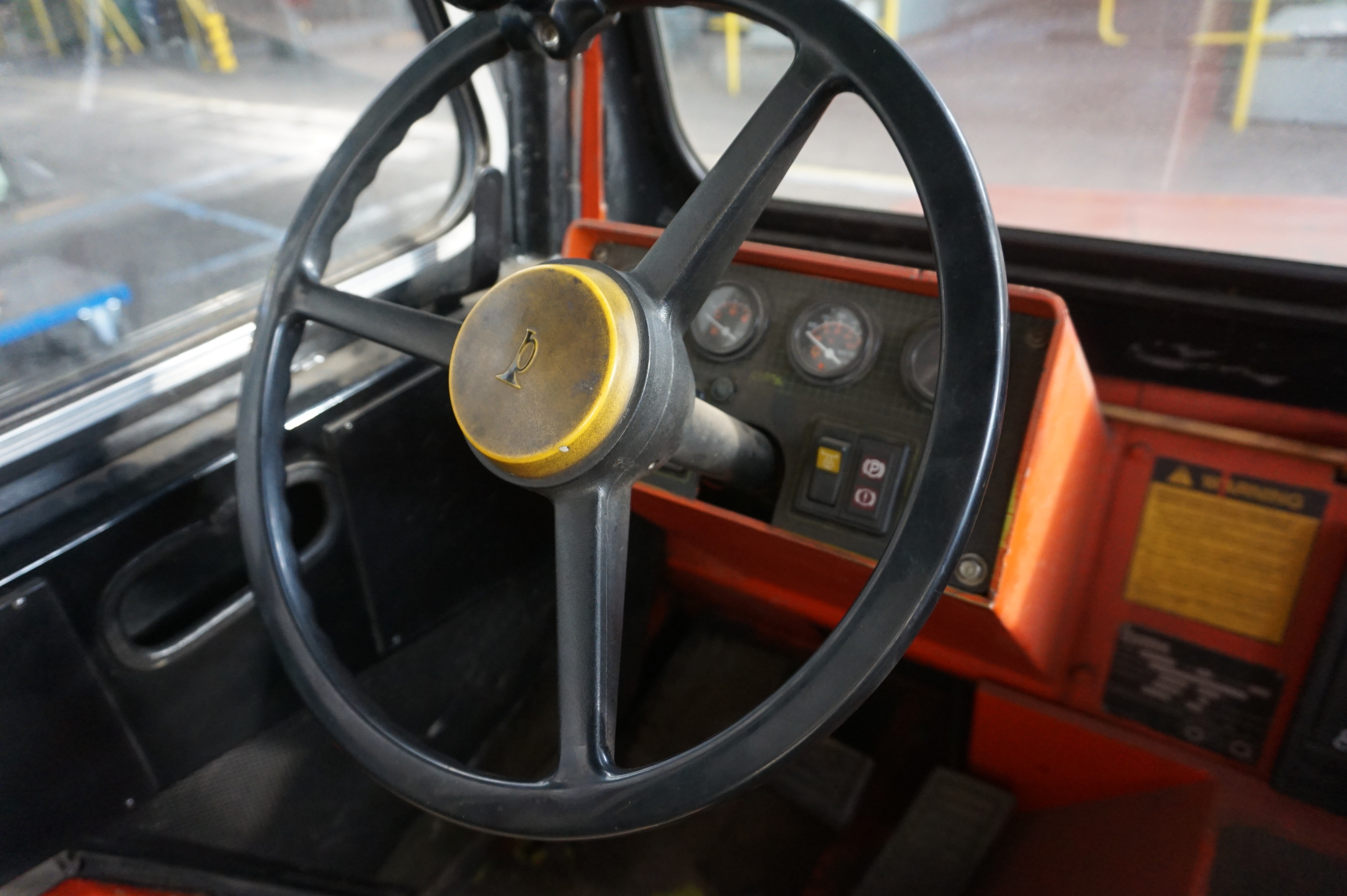 Hendrion Clarke DT 50E Diesel Tugger