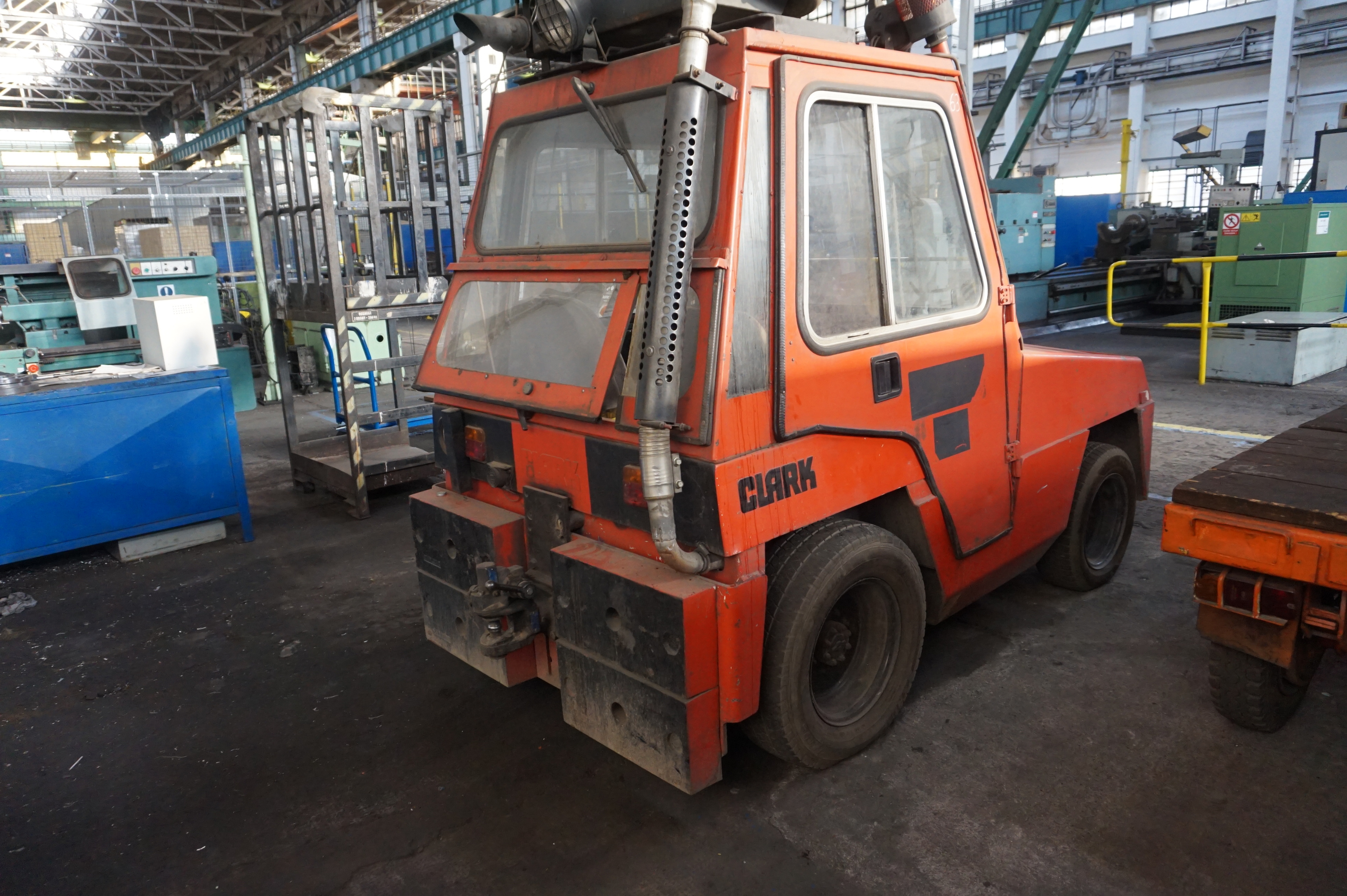 Hendrion Clarke DT 50E Diesel Tugger