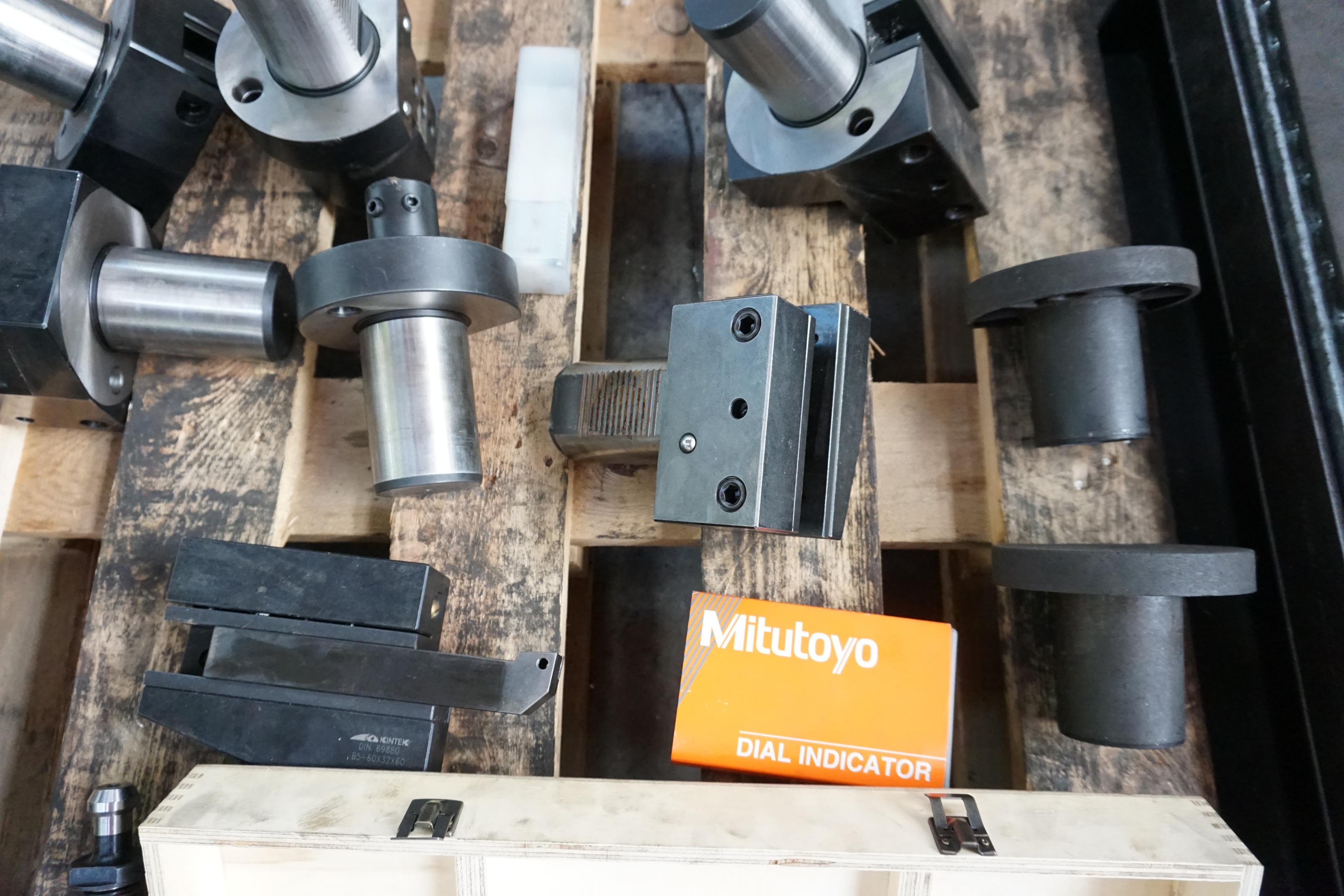 Johnford Omnitechinque SL-80A 2-Axis CNC Lathe