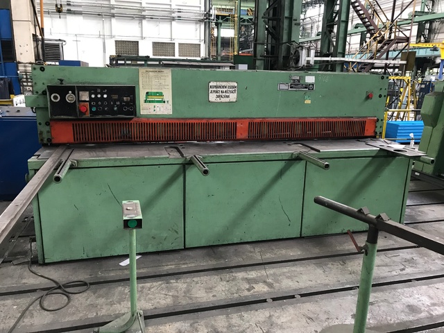 Strojaren 3000 x 6.3mm Guillotine