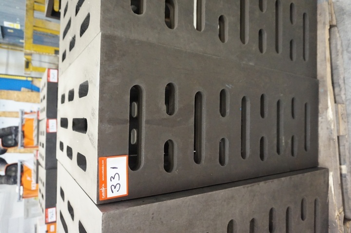 Cube, 750mm x 400mm x 1000mm