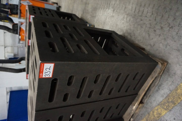 Cube, 750mm x 400mm x 1000mm