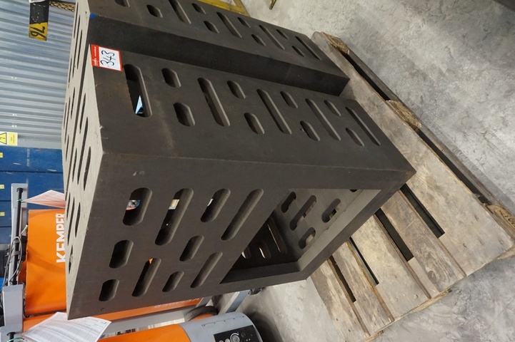 Cube, 750mm x 400mm x 1000mm