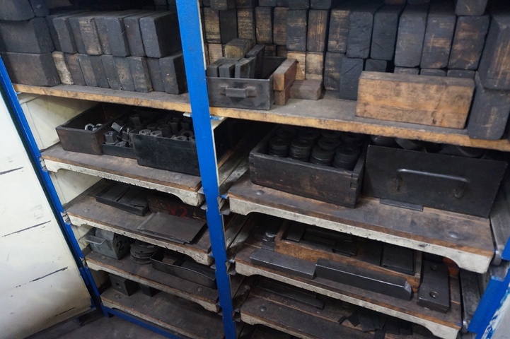 Cupboard with T Blocks and Metal Blocks