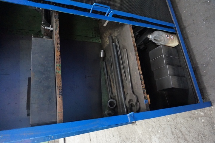 Cupboard with Raiser Blocks