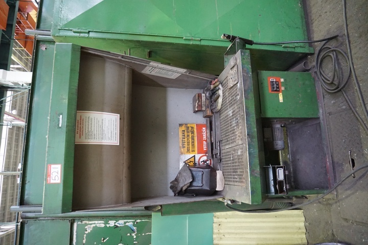 Welding Bench with Extraction Unit