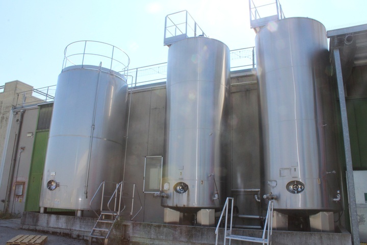 (3) x Stainless Steel Silos each Approx. 28000l