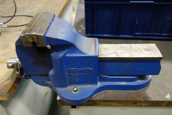 Record Model No. 25 Engineers Vice