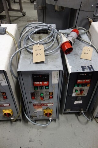 Tool-Temp Model TT-188 Temperature Controller