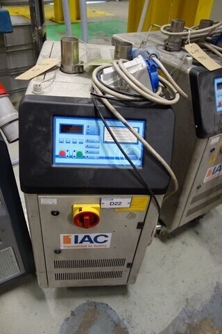 Summit Systems Model SDR80MT Temperature Controller  ; Serial Number: SDR046-08 (2008)