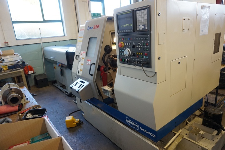 Doosan Lynx 220 CNC Lathe