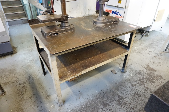 Bench 1240mm x 920mm x 830mm Approx.