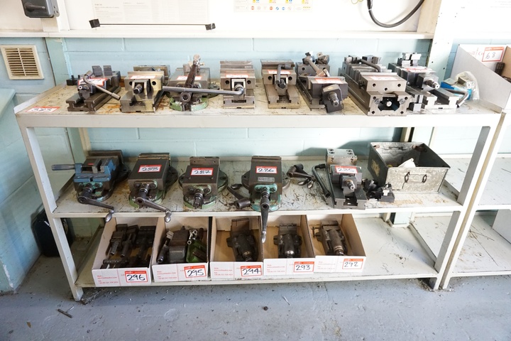 Work Bench 1180mm x 510mm x 970mm Approx.