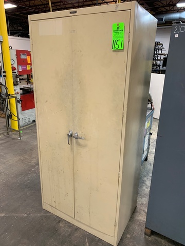 Tennsco Shop cabinet
