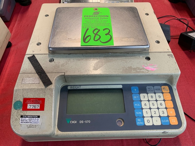 DIGI DS-570 Digital Scale, s/n 9520574