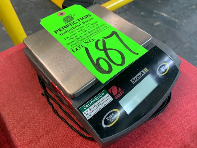 Ohaus Scout II Digital Scale, s/n BJ372626