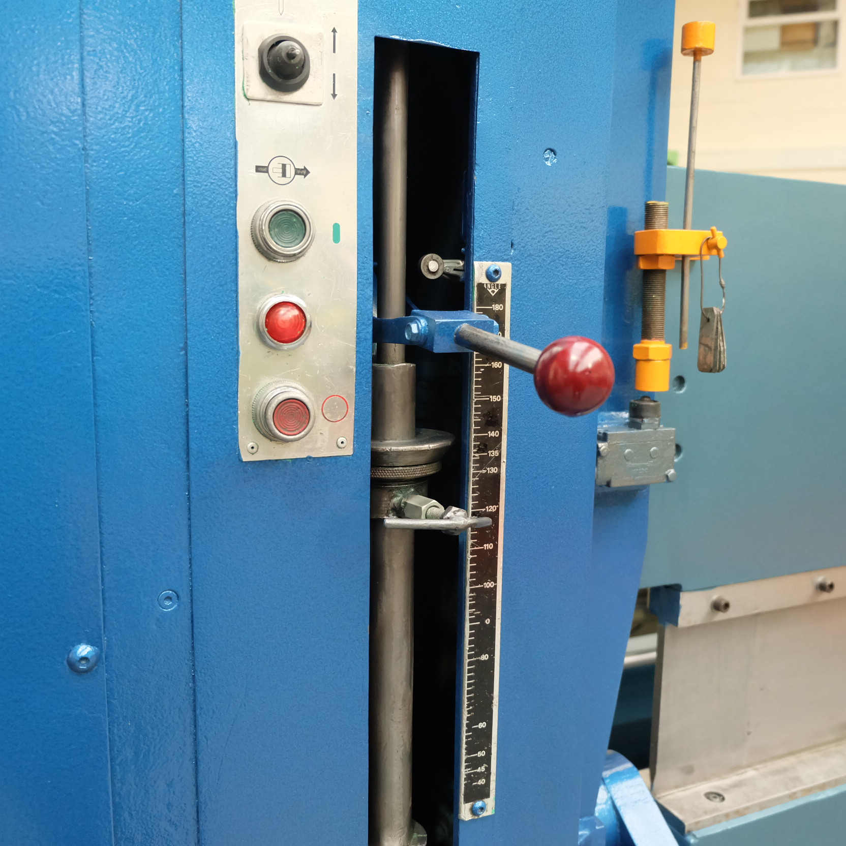 Keetona Hydraform Power Sheet Metal Box & Pan Folding Machine