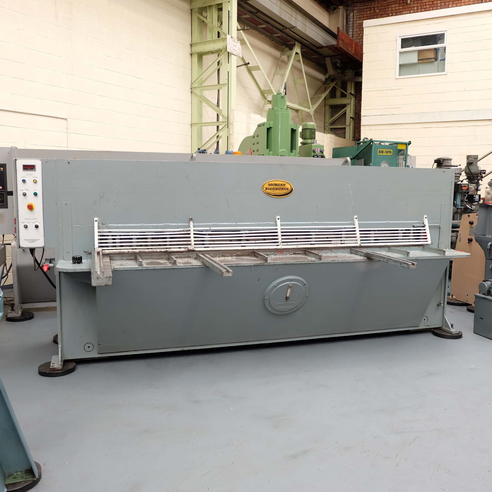 Morgan Rushworth Hydraulic Guillotine