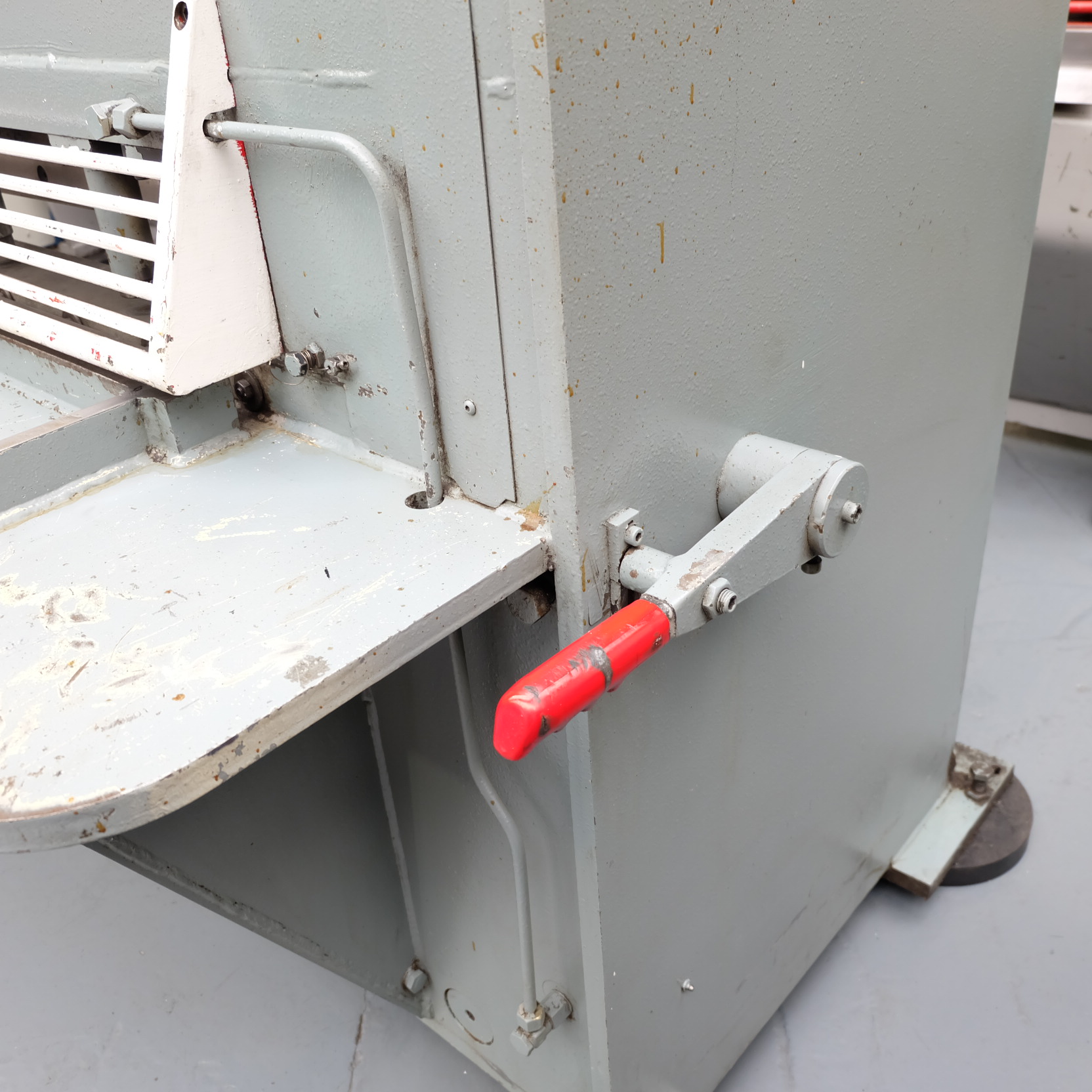 Morgan Rushworth Hydraulic Guillotine