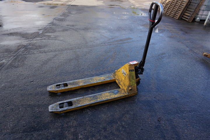 Pallet Truck 2000kg