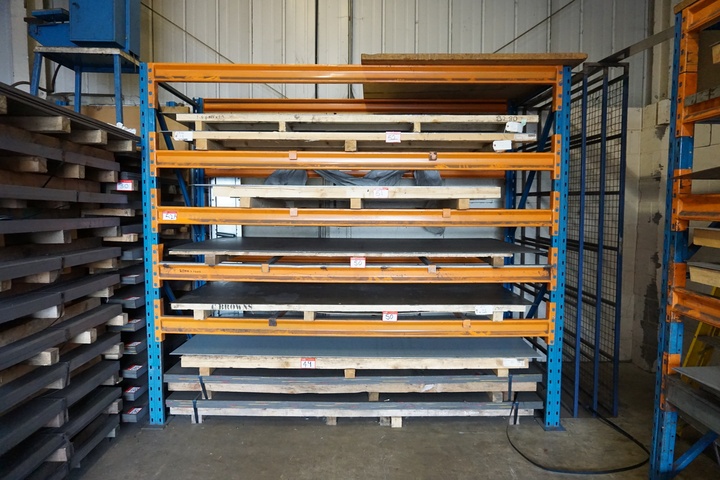 (1) Bay of Heavy Duty Racking