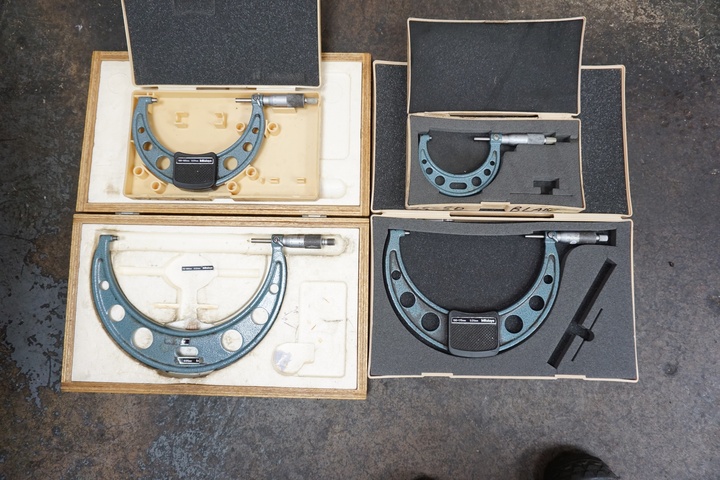 Qty Micrometers & Blademicrometers