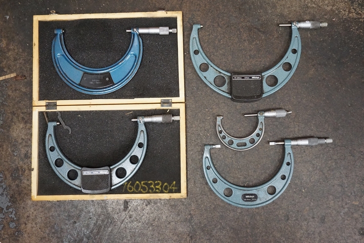 Qty of Micrometers & Blademicrometers