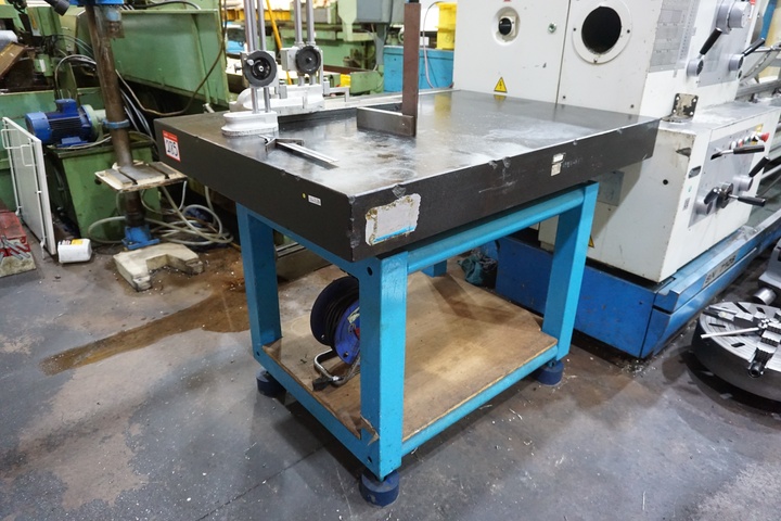 Granite Surface Table & Mitutoyo Height Gauge
