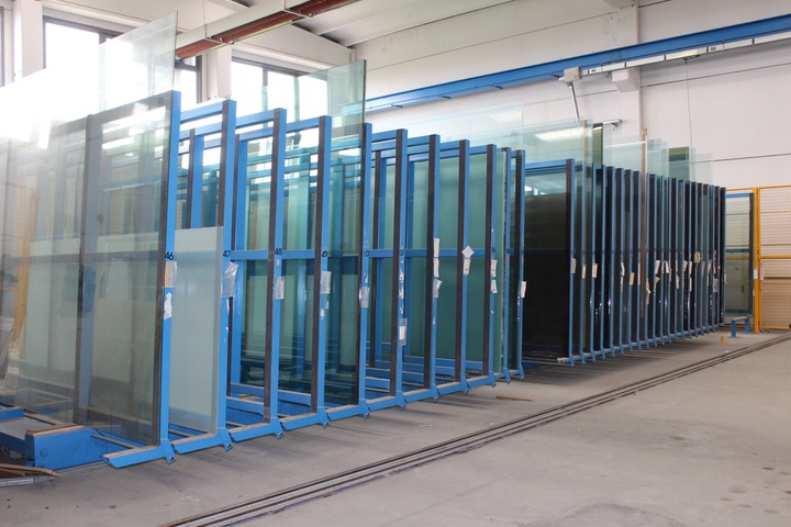 Officine Mistrello Type BP/GL/A 45, 33 Position Automatic Storage System