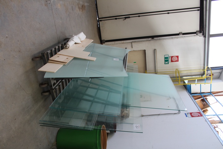 (9) x 1500 x 1800mm Steel Single Sided Portable Glass Transporters with Contents of Glass