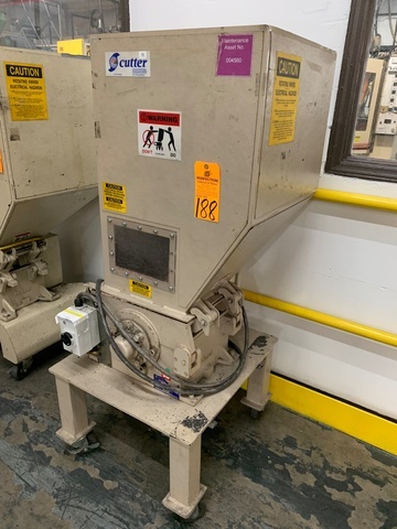 NISSUI SA-34 Granulator