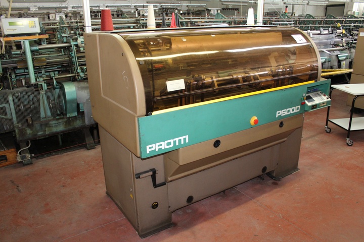 Protti Model P500 D Flat Bed Knitting Machine