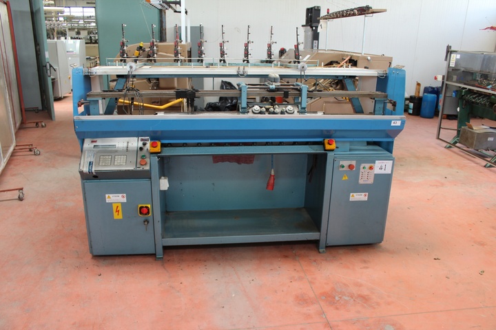 Scomar Flat Bed Knitting Machine