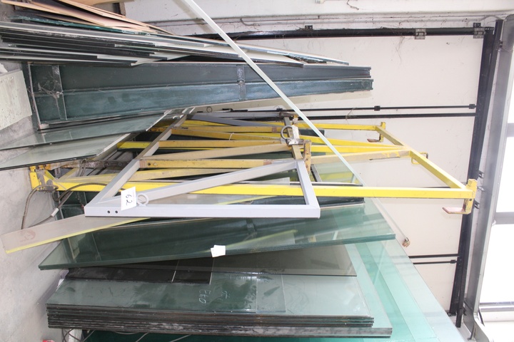 Heavy Duty Glass Carrying Frame
