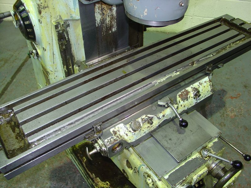 Cincinnati 2MI Horizontal Milling Machine