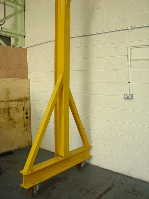 Lifting Gantry, 1-Ton Capacity