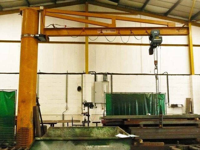 Rileys Crane Services Swing Beam Lifting Gantry
