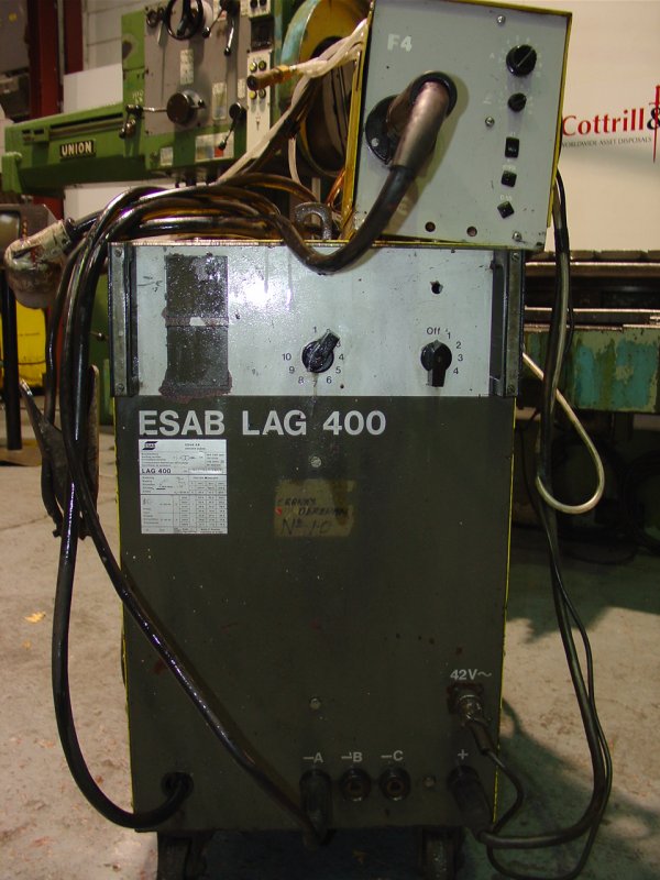 ESAB LAG 400 Mig Welder