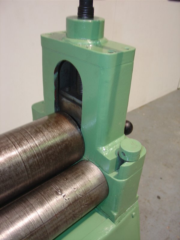 Barnes Pyramid Bending Rolls