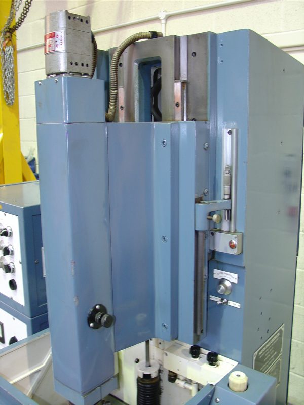 Sparcatron SM17L Electrical Discharge Machine