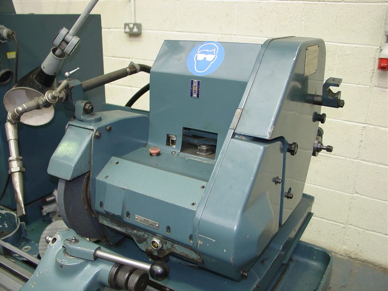 Jones & Shipman 1310 Universal Cylindrical Grinder