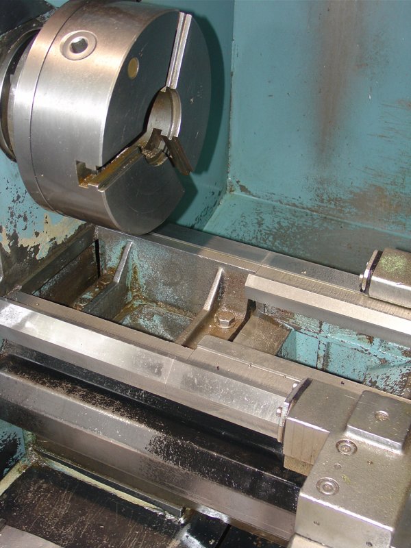 XYZ Proturn 1745 Gap Bed Centre Lathe