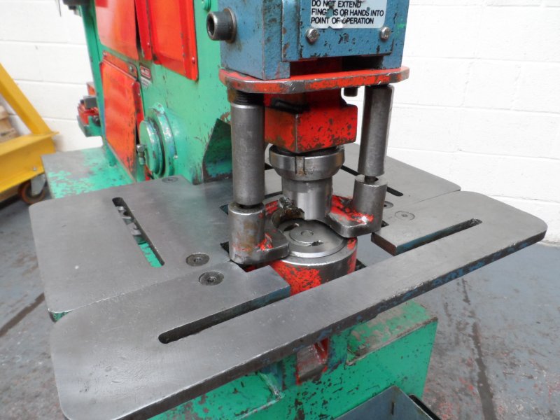 Kingsland 60XA Universal Ironworker