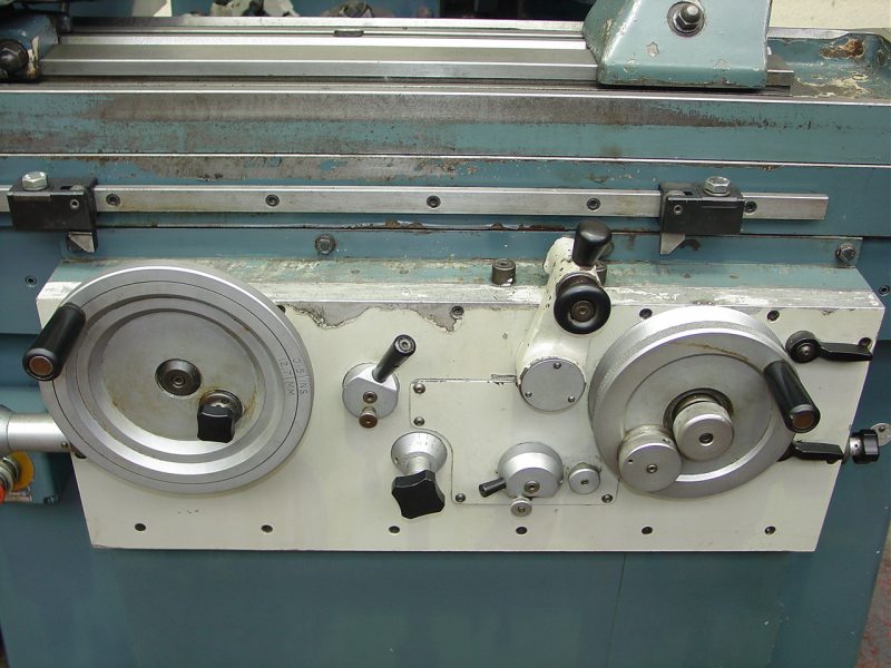 Jones & Shipman 1310 Universal Cylindrical Grinder