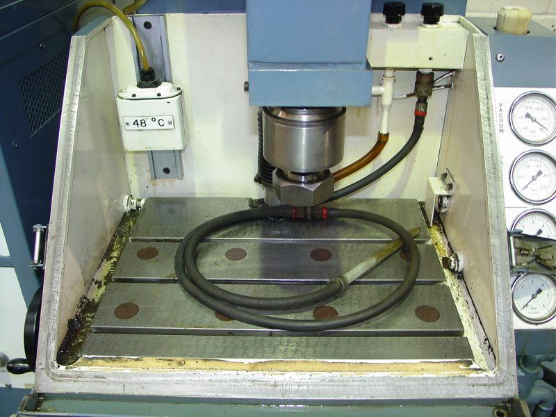 Sparcatron SM17L Electrical Discharge Machine