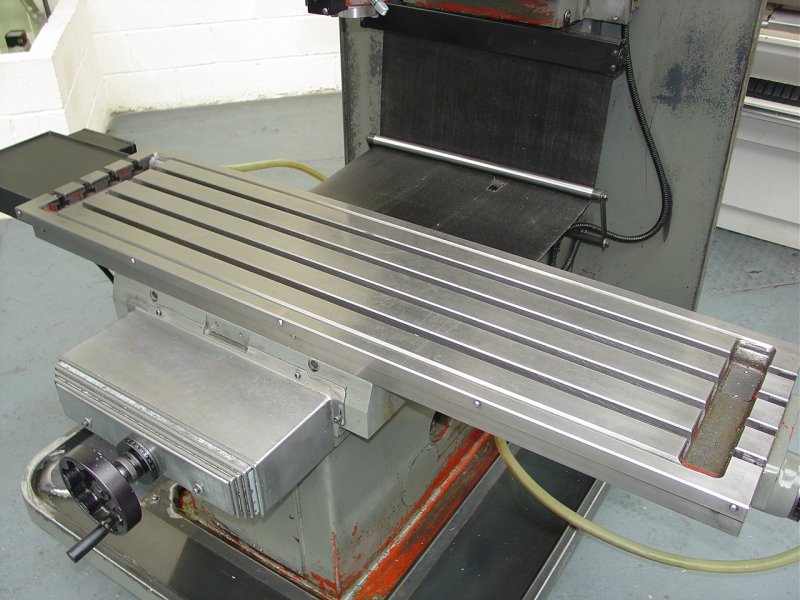 XYZ SM3500 CNC Bed Milling Machine