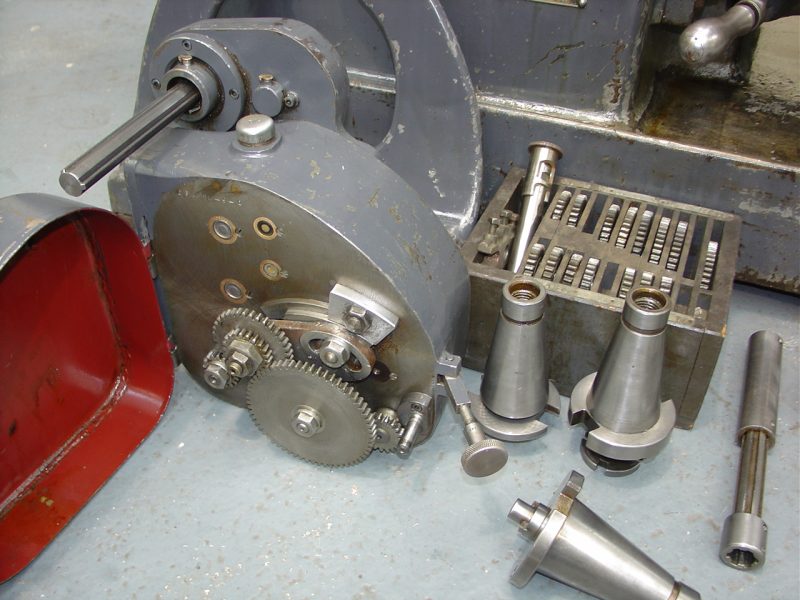 Cincinnati No.2 Universal Milling Machine
