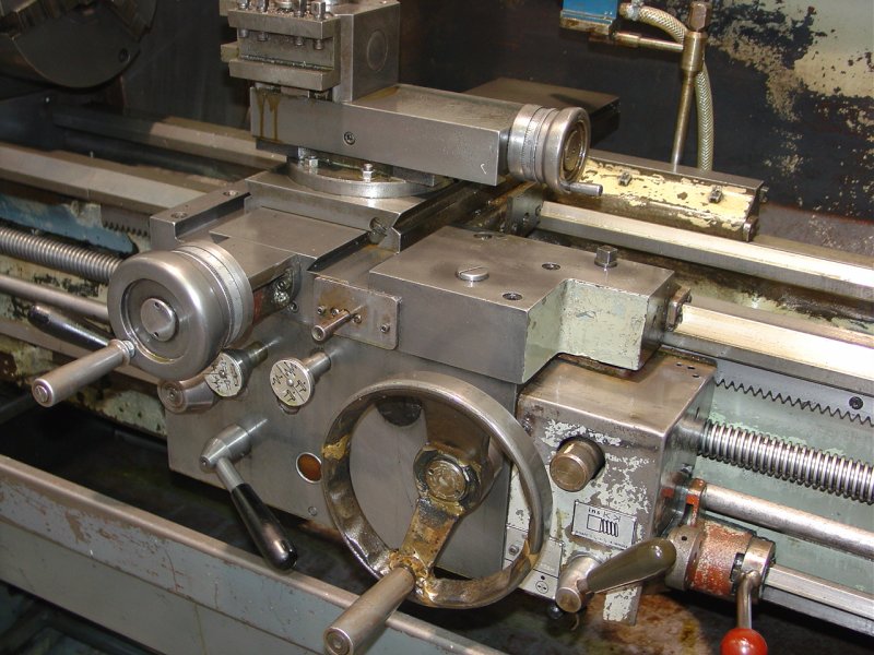 Colchester Triumph 2000 Gap Bed Centre Lathe