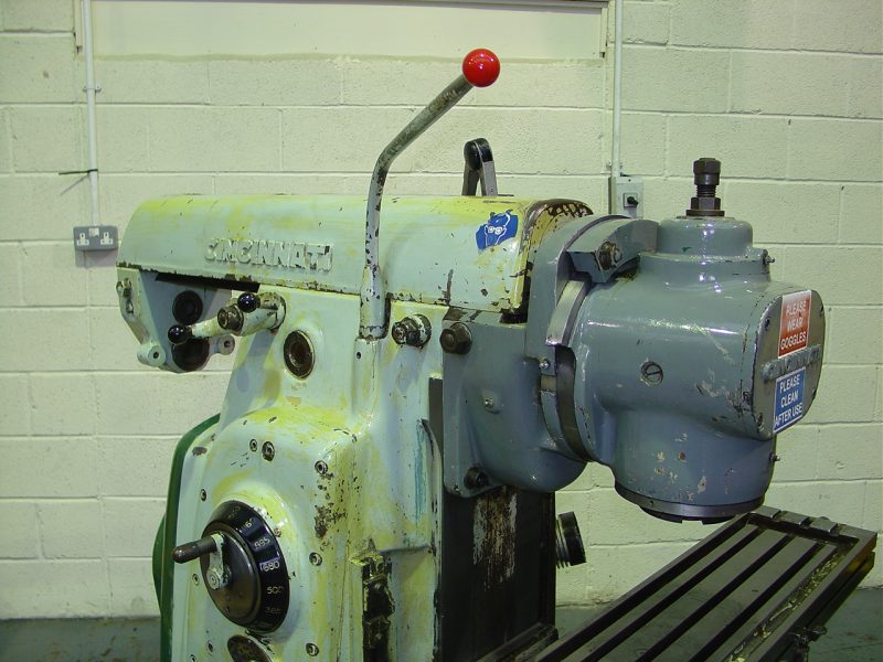 Cincinnati 2MI Horizontal Milling Machine