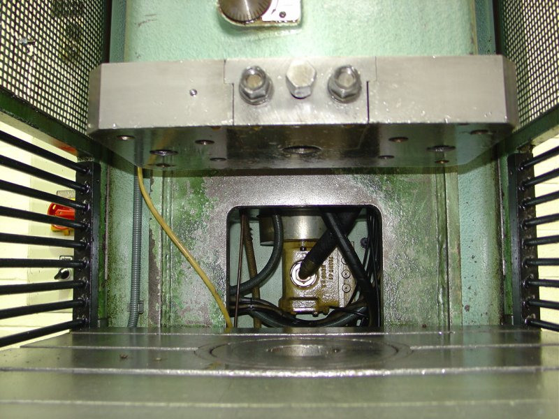 HARE Type 25HP 25-Ton High Speed Hydraulic C Frame Press